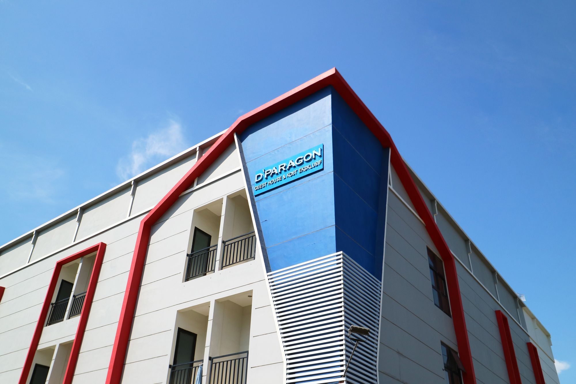 D'Paragon Kalijudan Σουραμπάγια Εξωτερικό φωτογραφία